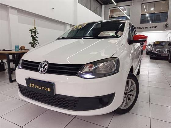 VOLKSWAGEN FOX 1.6 MI 8V FLEX 4P MANUAL VOLKSWAGEN FOX 1.6 MI 8V FLEX 4P MANUAL